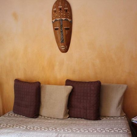 Chambres D'Hotes Domaine De Compostelle Casteide-Candau Exterior foto